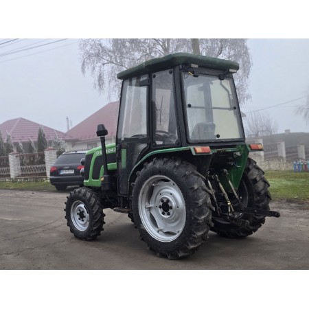 Вживаний мінітрактор із кабіною DW 404X, оригінальна кабіна ,40 к.с